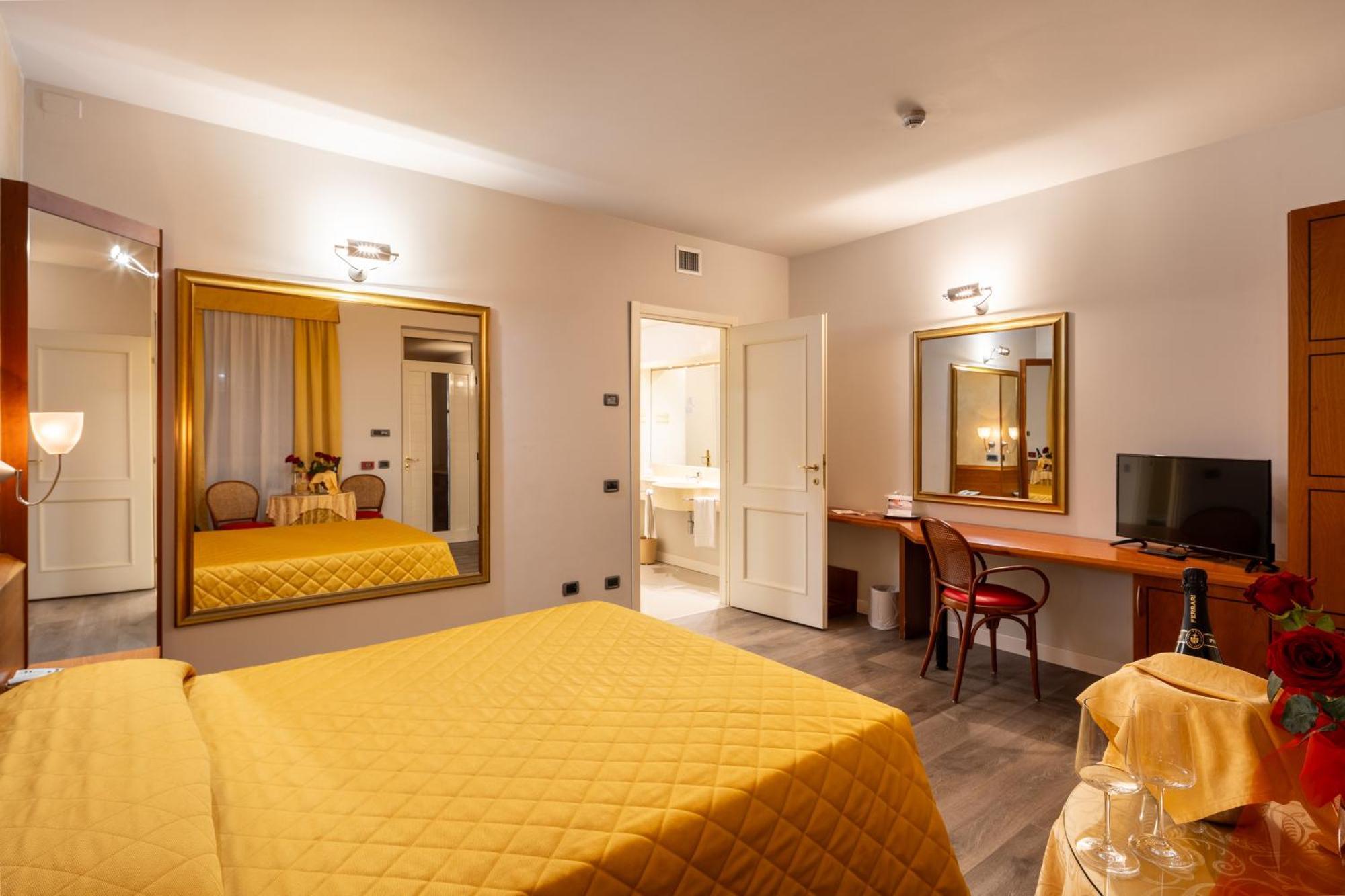 Montodine Hotel Motel Sporting المظهر الخارجي الصورة