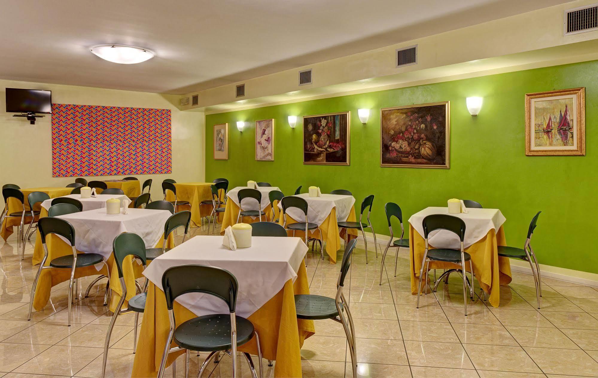 Montodine Hotel Motel Sporting المظهر الخارجي الصورة